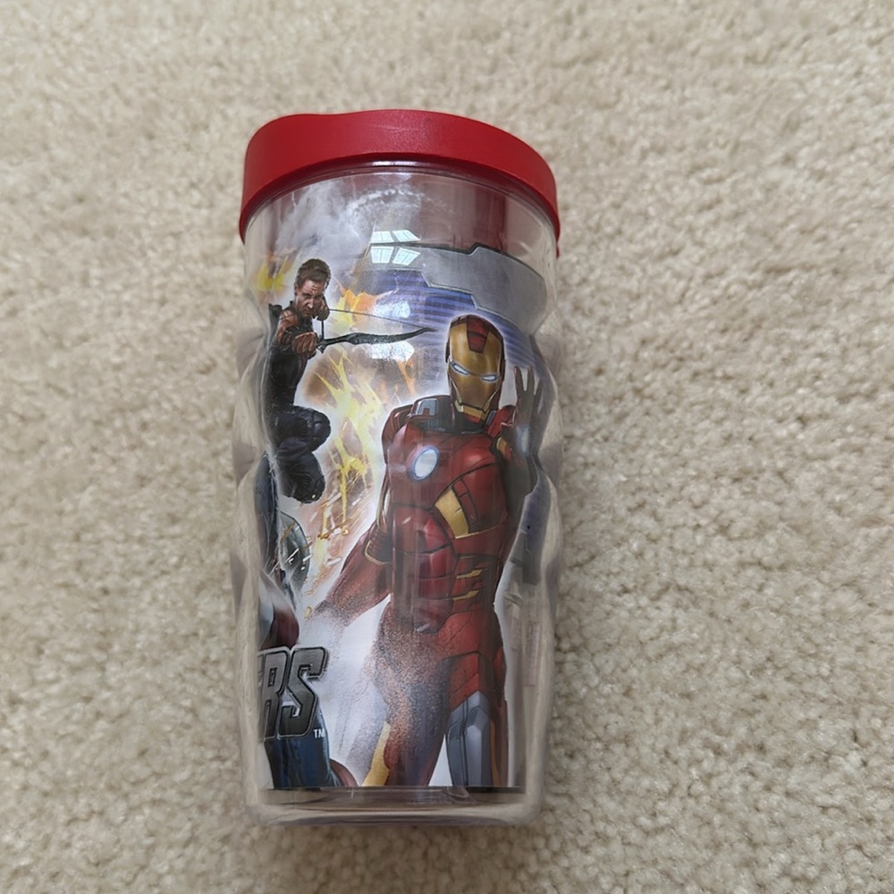 EUC Thermos and Tervis toddler sippys and tumbler, Disney, Jurassic and Marvel - Picture 8 of 9